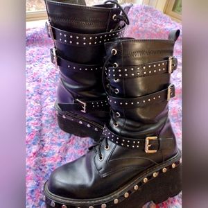 Well-Loved Goth Platform Boots